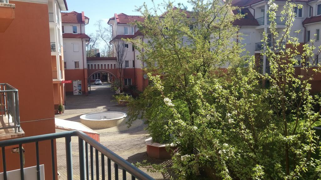 Baby Apartman Apartment Hajduszoboszlo Exterior photo